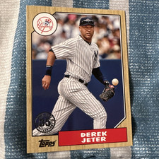 Topps 2022 Update 1987 Topps Baseball Insert Derek Jeter Yankees #87TBU-33