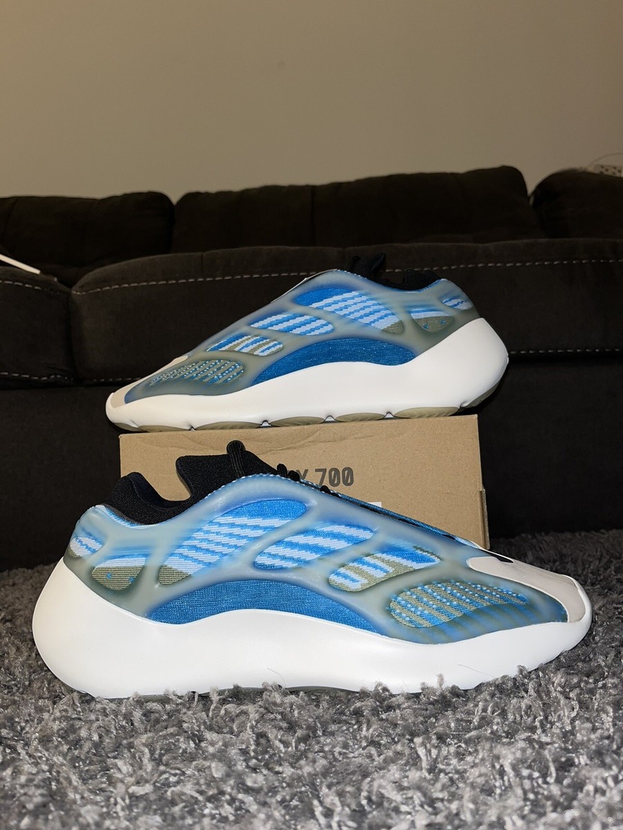 Blue Yeezy 700 Adidas Yeezy Con Strisce Blu Size 11 Adidas Yeezy