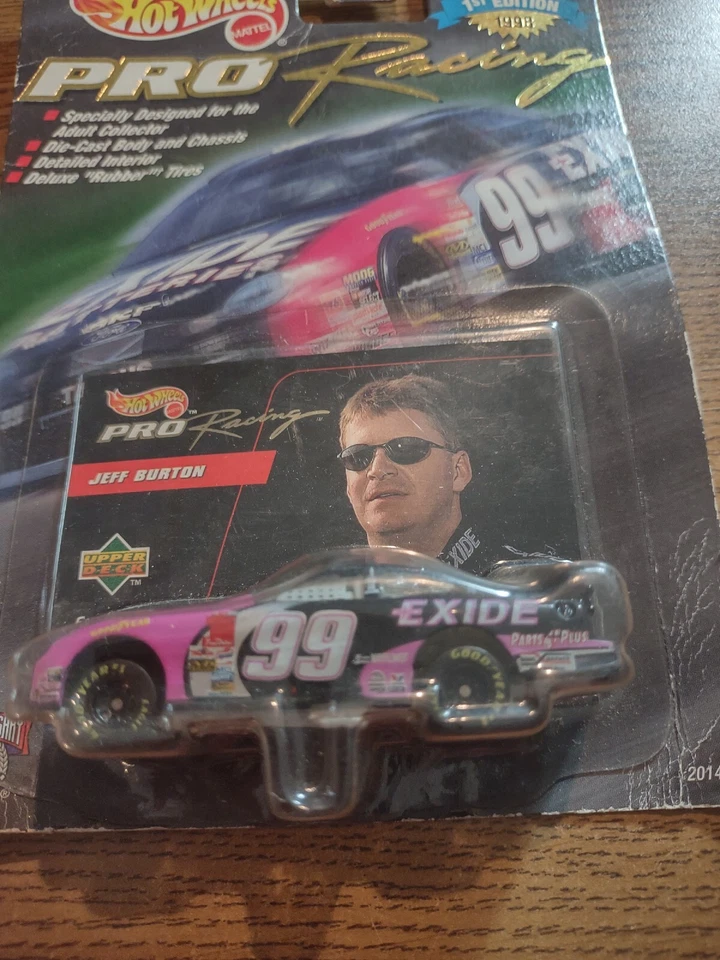 Coche Jeff Burton 1998 Hot Wheels Pro Racing NASCAR 50 aniversario 1:64 Exide Foto 2 de 4