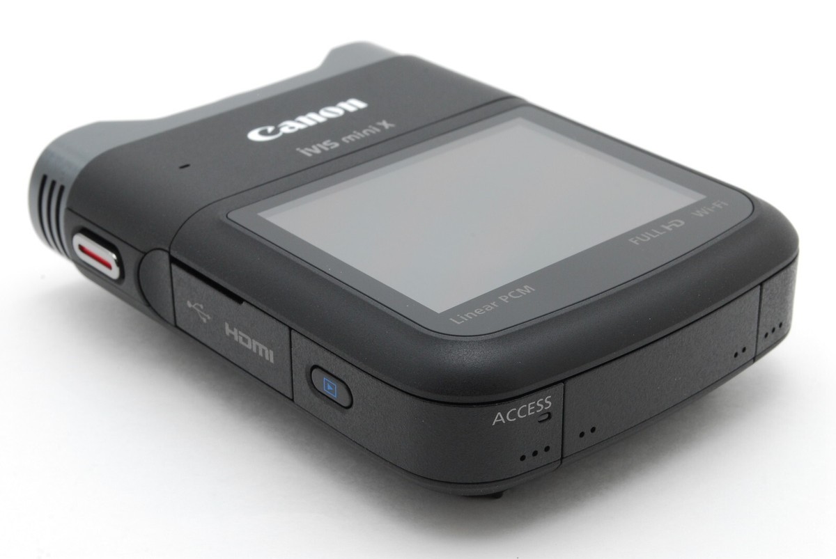 ビデオカメラ Canon iVIS mini X 超広角ムービーカメラ「Canon iVIS mini X」 孤独のモニター