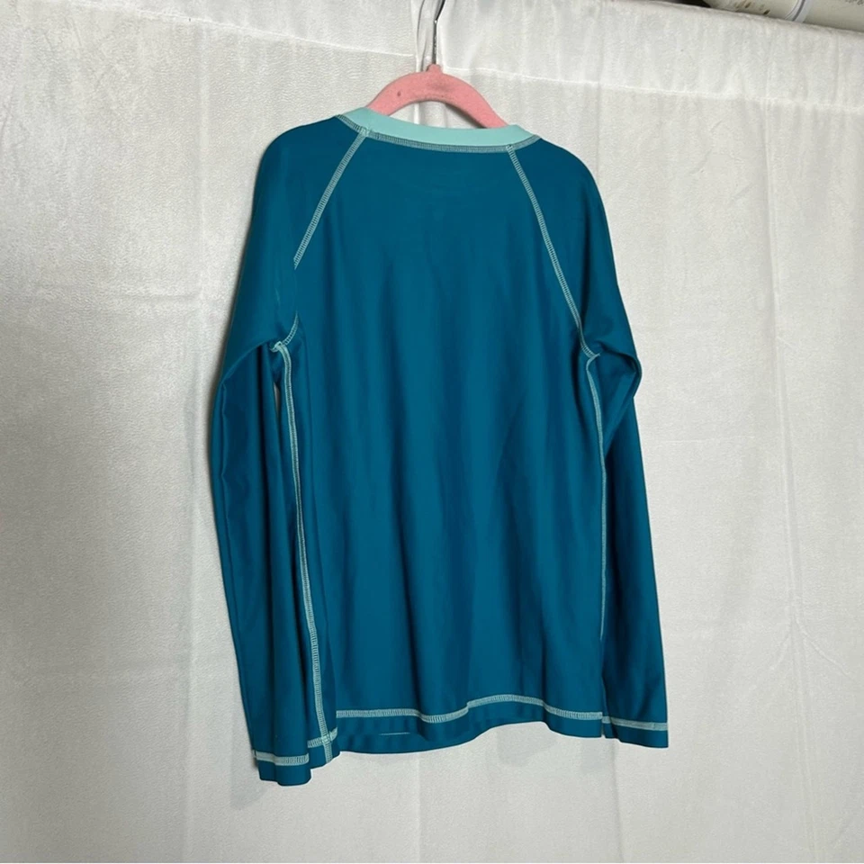 全新无标签 Crewcuts 工厂 UPF 50+ 长袖 Teal Rashguard 游泳衬衫 M 8/9 — 第 2/4 张图片