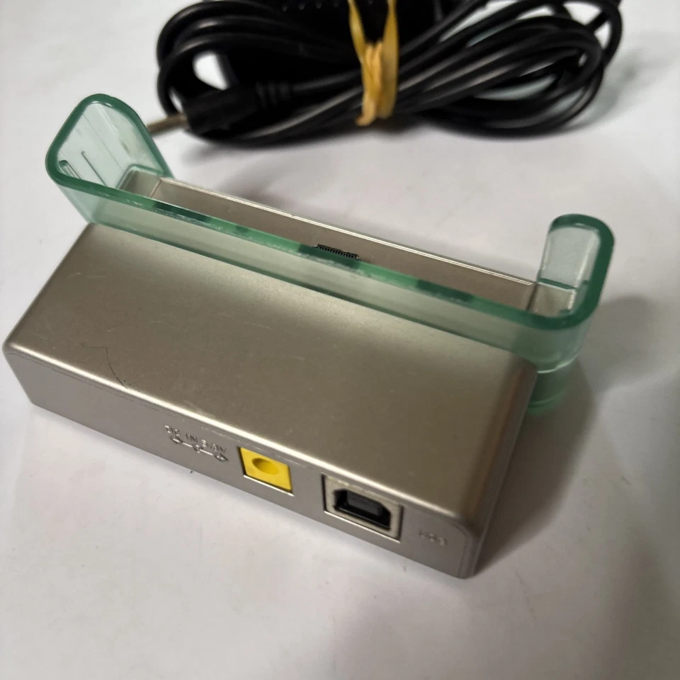 Base USB de carga Casio CA-20 *Cable USB no incluido* Foto 4 de 4