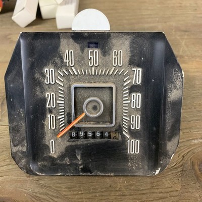 Ford Speedometer Gauge D5TF-17265-BA Vintage Mechanical Odometer Black Face