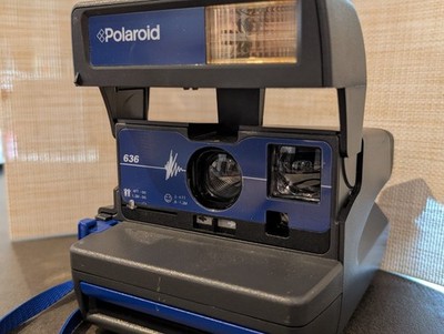 Polaroid 636 Schwarz - Voll funktionsfähig (80er/90er Kult) Retro