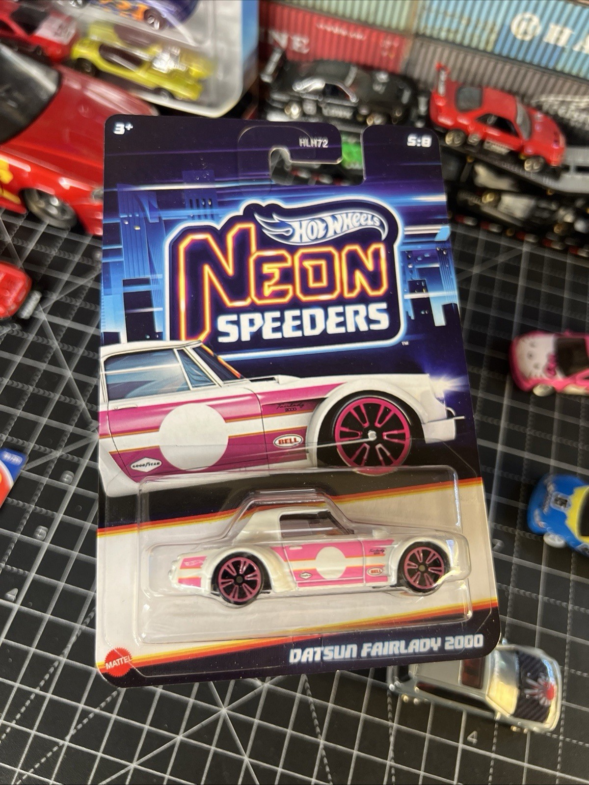 2025 Hot Wheels Datsun Fairlady 2000 Exclusive Neon Speeders
