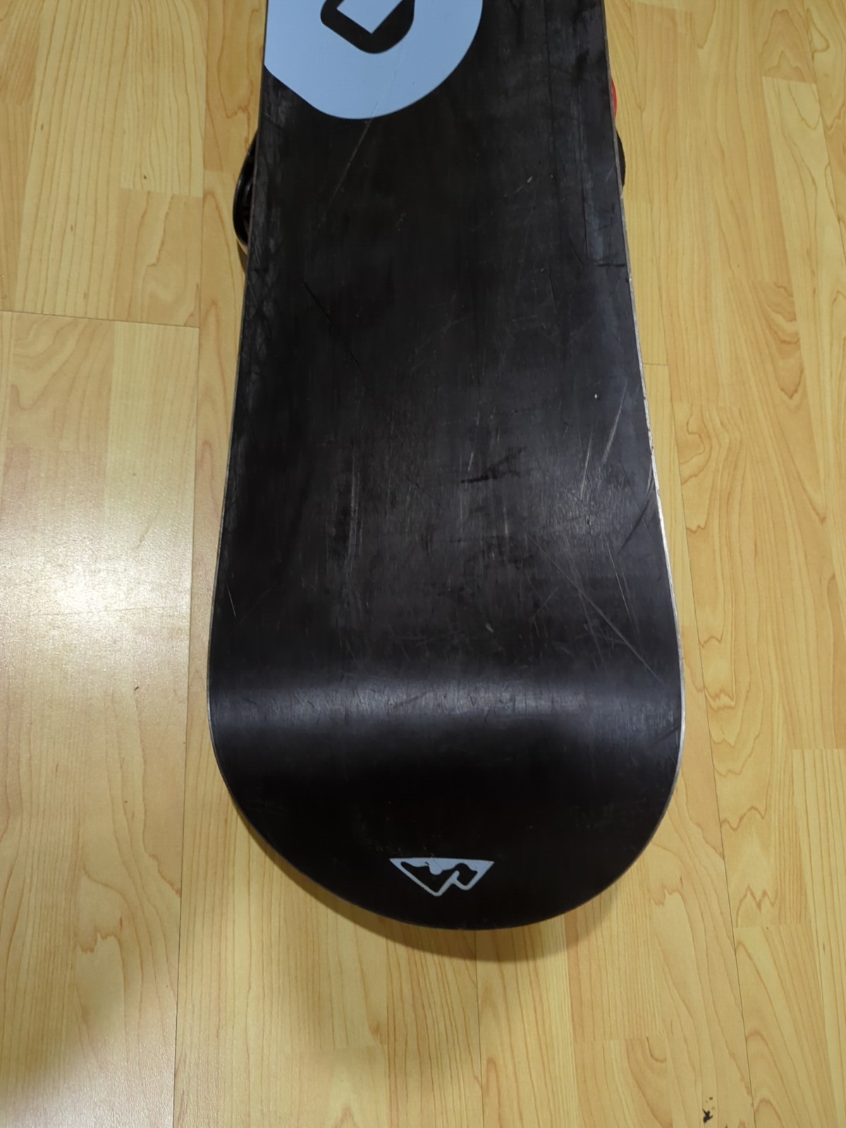 Burton LTR (Learn To Ride) 148 cm snowboard with Burton bindings M fit 8-10.