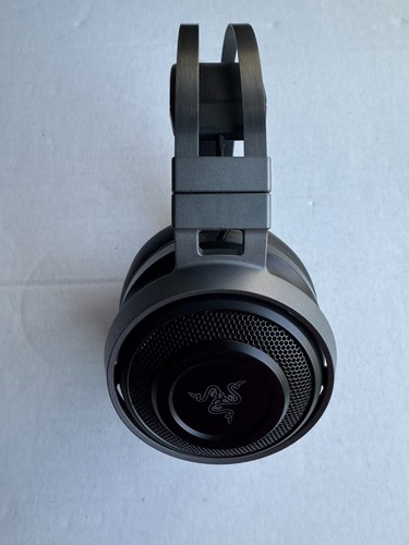 Razer Nari Ultimate Wireless 7.1 Surround Sound Gaming Headset: THX Audio - Picture 6 of 6
