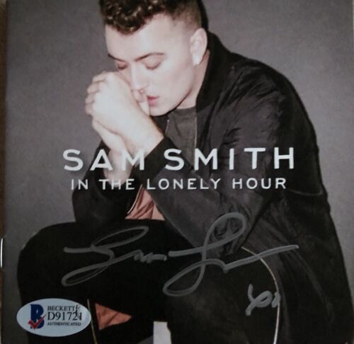 SAM SMITH In The Lonely Hour Autographed CD Booklet Beckett Authenticated - Afbeelding 1 van 1