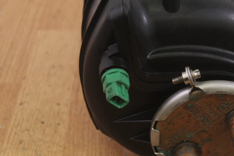 2005 SEA-DOO RXT 中冷器和进气歧管组件 — 第 4/4 张图片