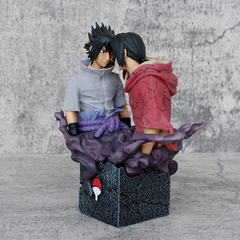 Figurine Sasuke et Itachi 17cm en PVC pour décorer un bureau de geek
