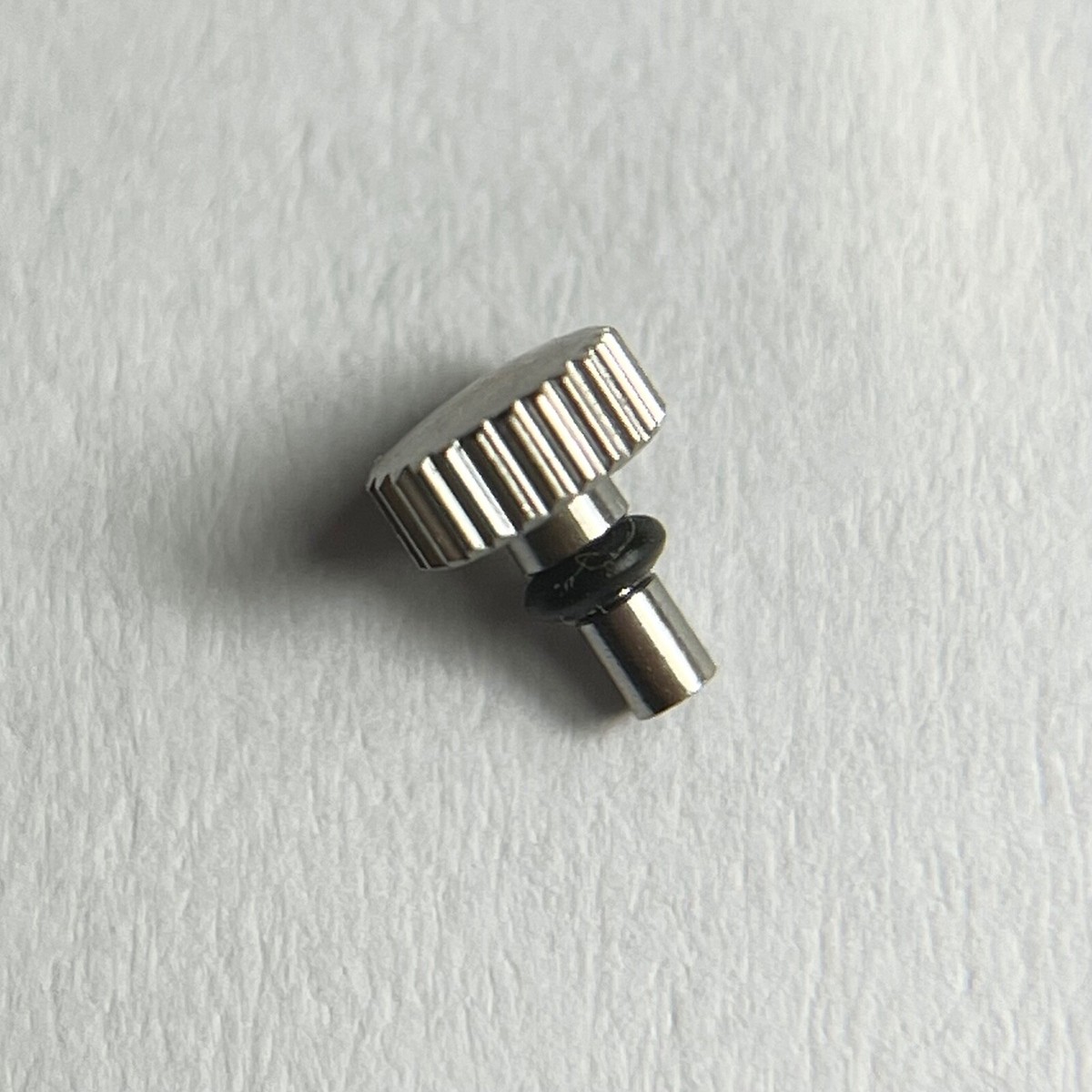 NOS GENUINE CROWN SEIKO 5126 5139 5206 7006-8030 7009 7017-7000