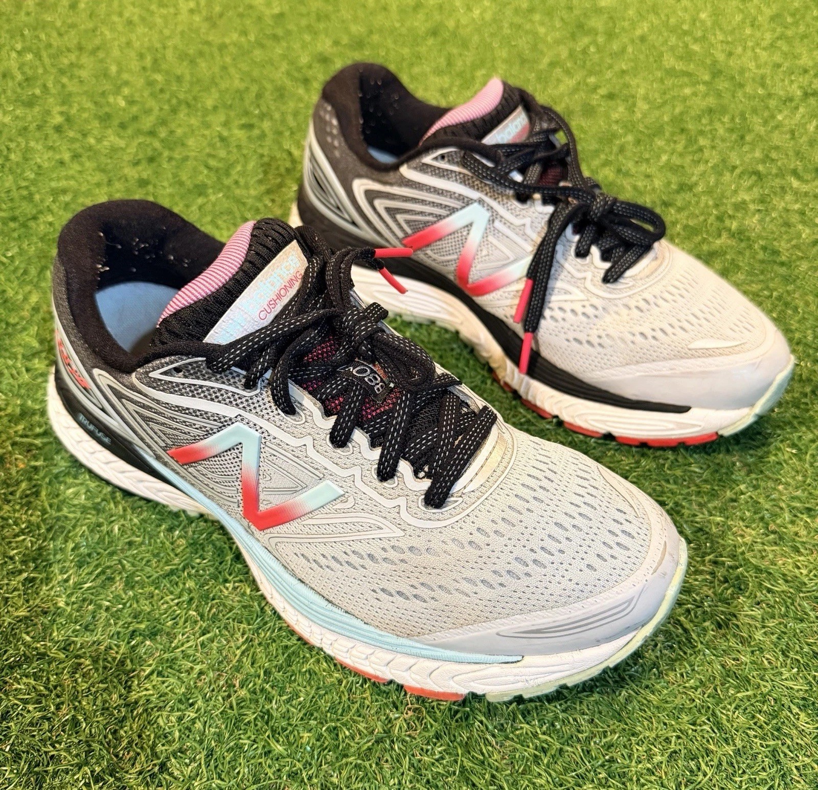 New Balance women&rsquo;s 880v7 Running shoes Size 8 Blue/pink/G