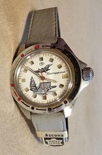 ВОСТОК VOSTOK Komandirskie Militär Russisch Mutterschiff Armbanduhr mit Datum