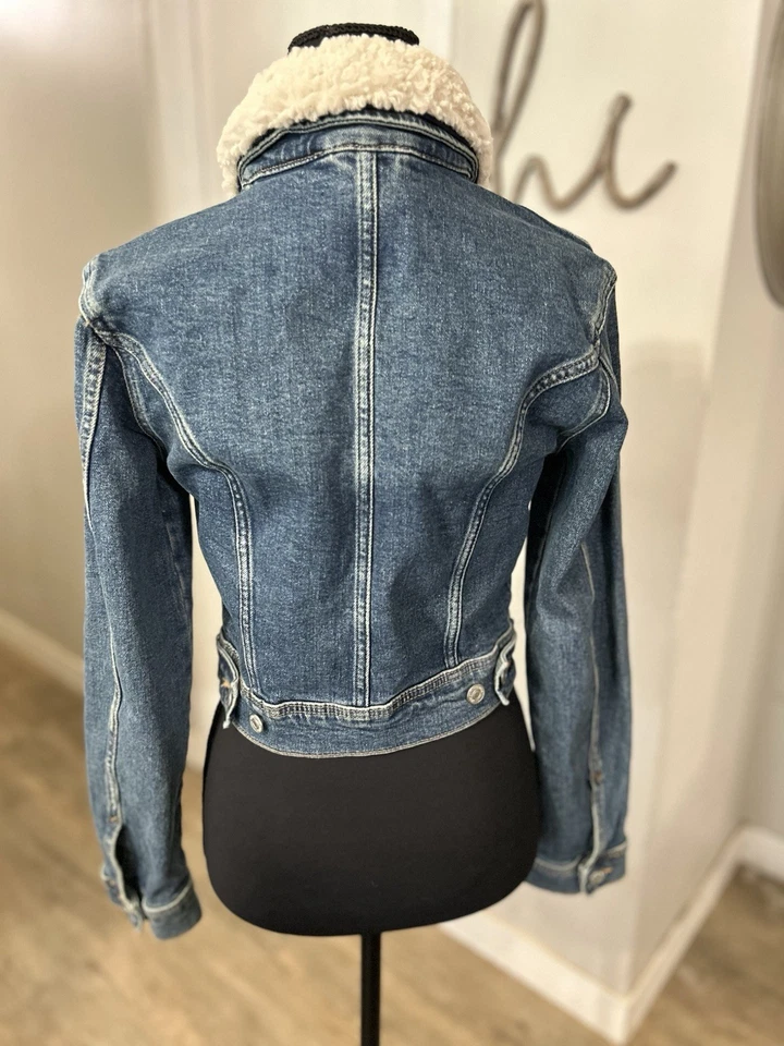 NWT Mango Mng Removable Shearling Collar Denim Jacket Blue XS (Orig. $100) - Image 2 of 4
