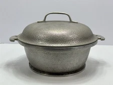 Vintage Guardian Service Ware Cast Aluminum Cookware 2 1/2 Quart Lidded Pot