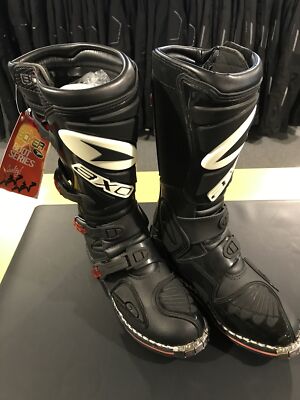 Motocross AXO Cross Enduro Stiefel Boxer schwarz Gr. 39