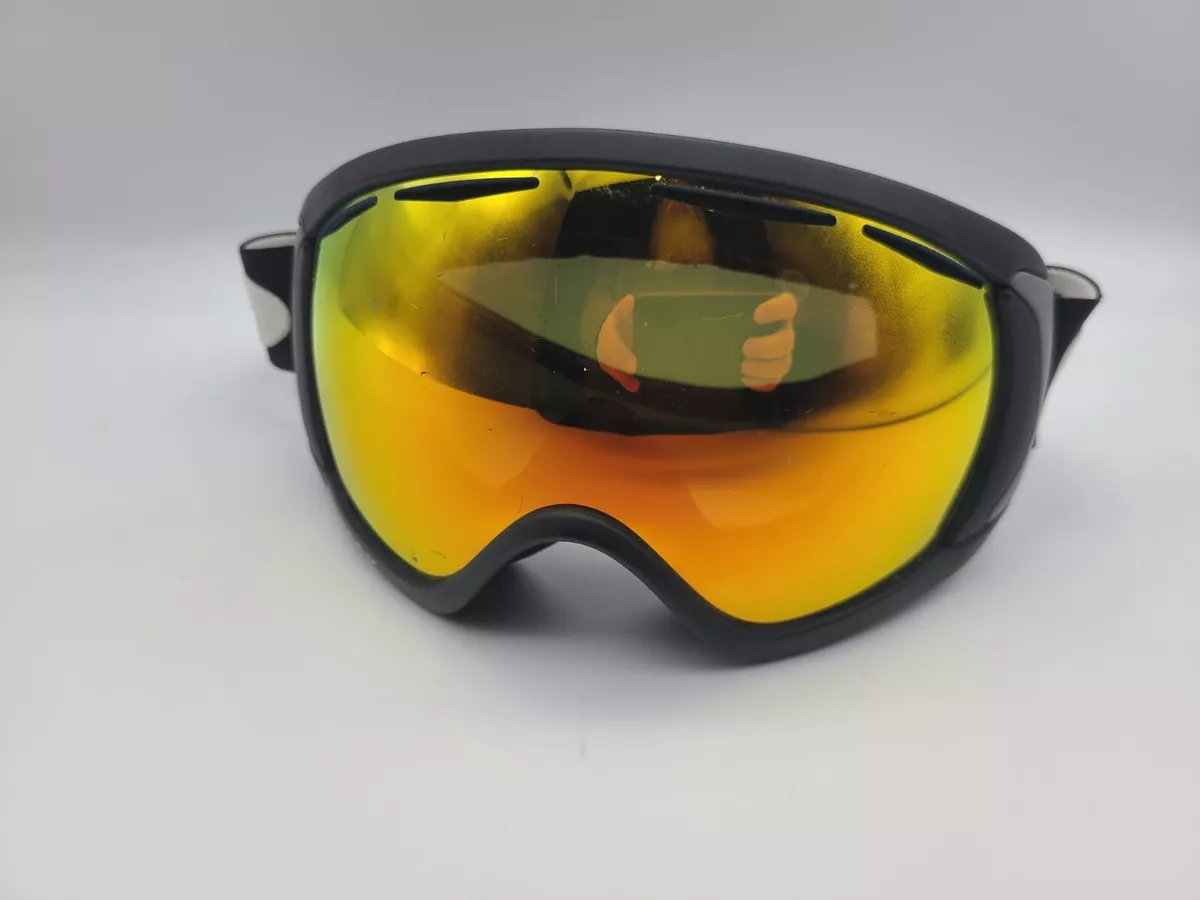 Oakley canopy 2024