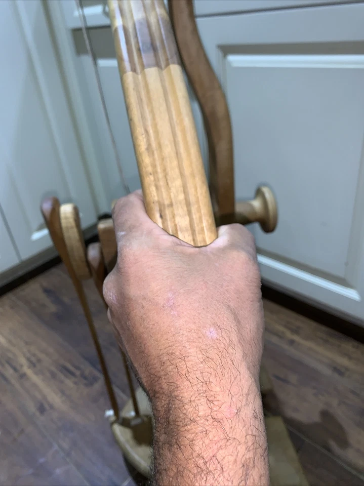 Rueda giratoria. The Holy Grail Is Hire. Rueda giratoria Magnus Drudik Foto 4 de 4