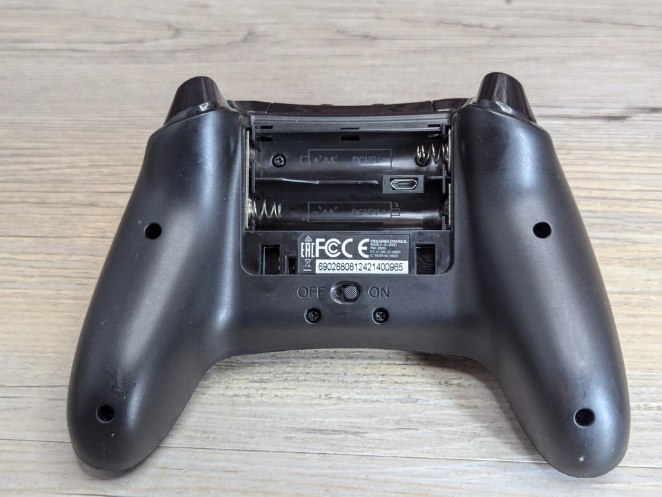 SteelSeries Stratus XL Model GC-00001 Wireless Game Controller Gamepad - Image 4 of 4