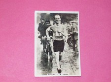 Walking T W Green Sporting Events & Stars vintage cigarette card Pattreiouex