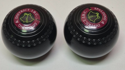 2 Thomas Taylor Elite Größe 0 Rasenschalen Spalding & District IBC schwarz Schalen
