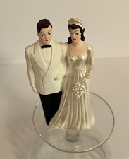 LOVELY Vintage CHALKWARE Mid-Century BRIDE+GROOM Cake Topper HAND Painted
