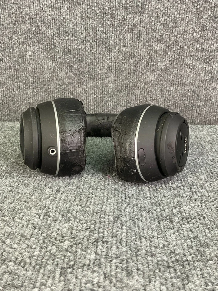 🎧🔇 Tribit XFree Tune Wireless Noise-Cancelling Over-Ear Headphones – Black - Image 4 of 4