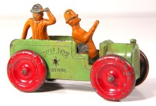 1932 TOOTSIETOY NEWSPAPER FUNNIES SERIES MOON MULLINS POLICE PATROL WAGON TOY