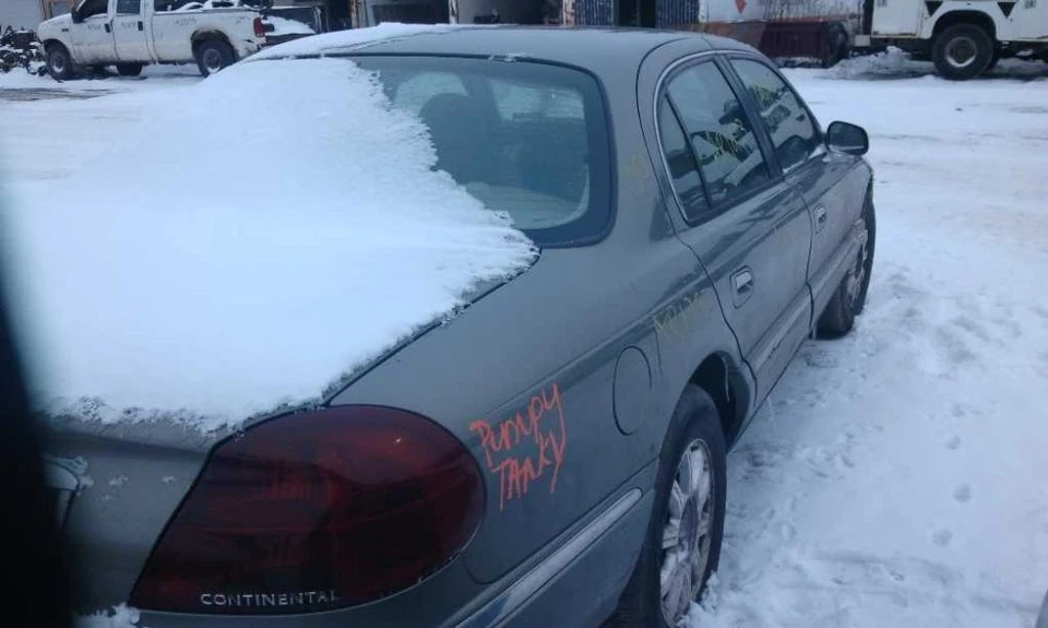 Starter Motor ID F50U-11000-AA Thru AC Fits 95-00 LINCOLN CONTINENTAL 1579328 Foto 3 de 4