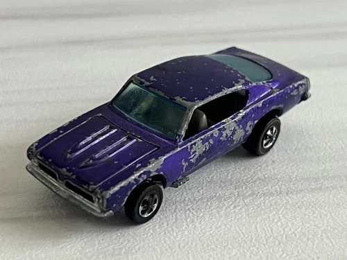 Hot Wheels 1968 Redline Custom Barracuda HK Vintage