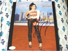 JENNA ORTEGA SIGNED 8x10 JSA Autograph Wednesday psa dna bas