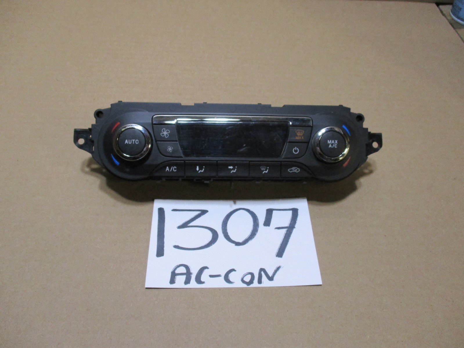 13 14 15 16 17 Ford  C-MAX  AC and Heater Control Used Stock #1307-AC 