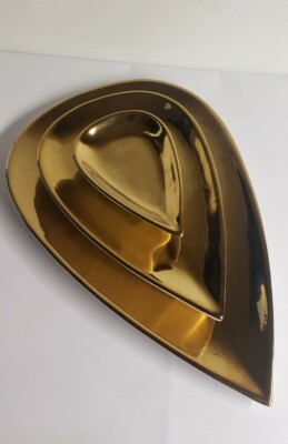 Global Views Dwell Studio Set Of 3 Decorative Gold Teardrop Shaped Plates