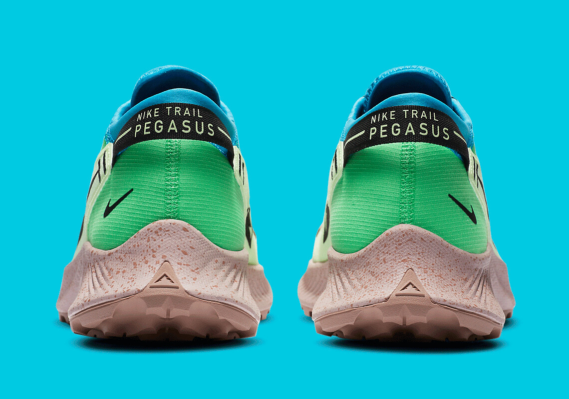 Nike Pegasus Trail 2 Barely Volt Green Blue Black Gum CK4305  display picture 3
