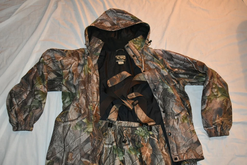 MENS REALTREE Unisex XX LARGE Camouflaged Hunting Rain Jacket pants +++ EUC - Image 2 of 4