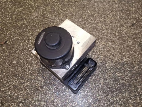 MERCEDES-BENZ C W203 ABS Hydraulikblock A2095450232 2.20 Diesel 2003 33853888