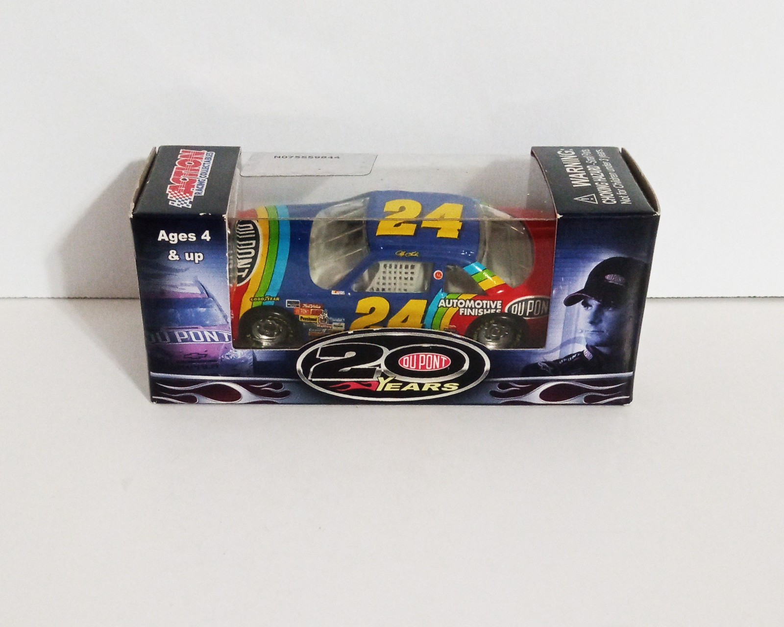 Jeff Gordon 2012 1/64 Action #24 Dupont First Win 1992 Chevy Lumina Diecast