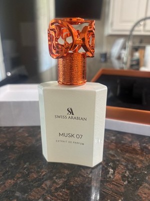 Swiss Arabian Musk 07 by Swiss Arabian Eau De Parfum Spray (Unisex) 1.7 oz
