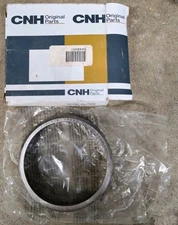 Case New Holland CNH Original Parts 371878A1 54404R1 Bearing Cup (Timken 39520)