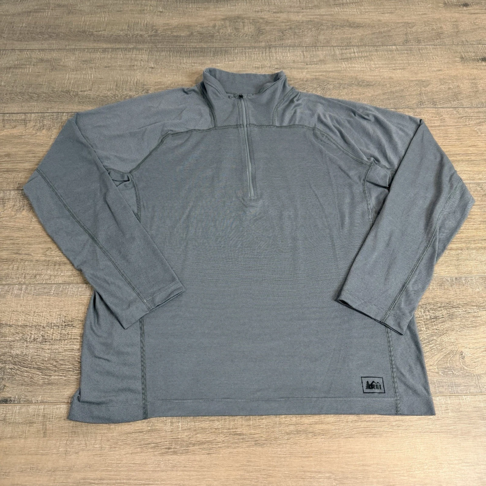 REI Mens Long Sleeve 1/4 Zip Shirt Size Large Gray Active 100% Polyester EUC B21