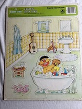 Sesame Street “Ernie’s Bath Time” Frame-Tray Puzzle 1984 Muppets 11”x14”