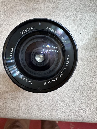 Vivitar 28mm 1:2.5 auto wide-angle F 2.5