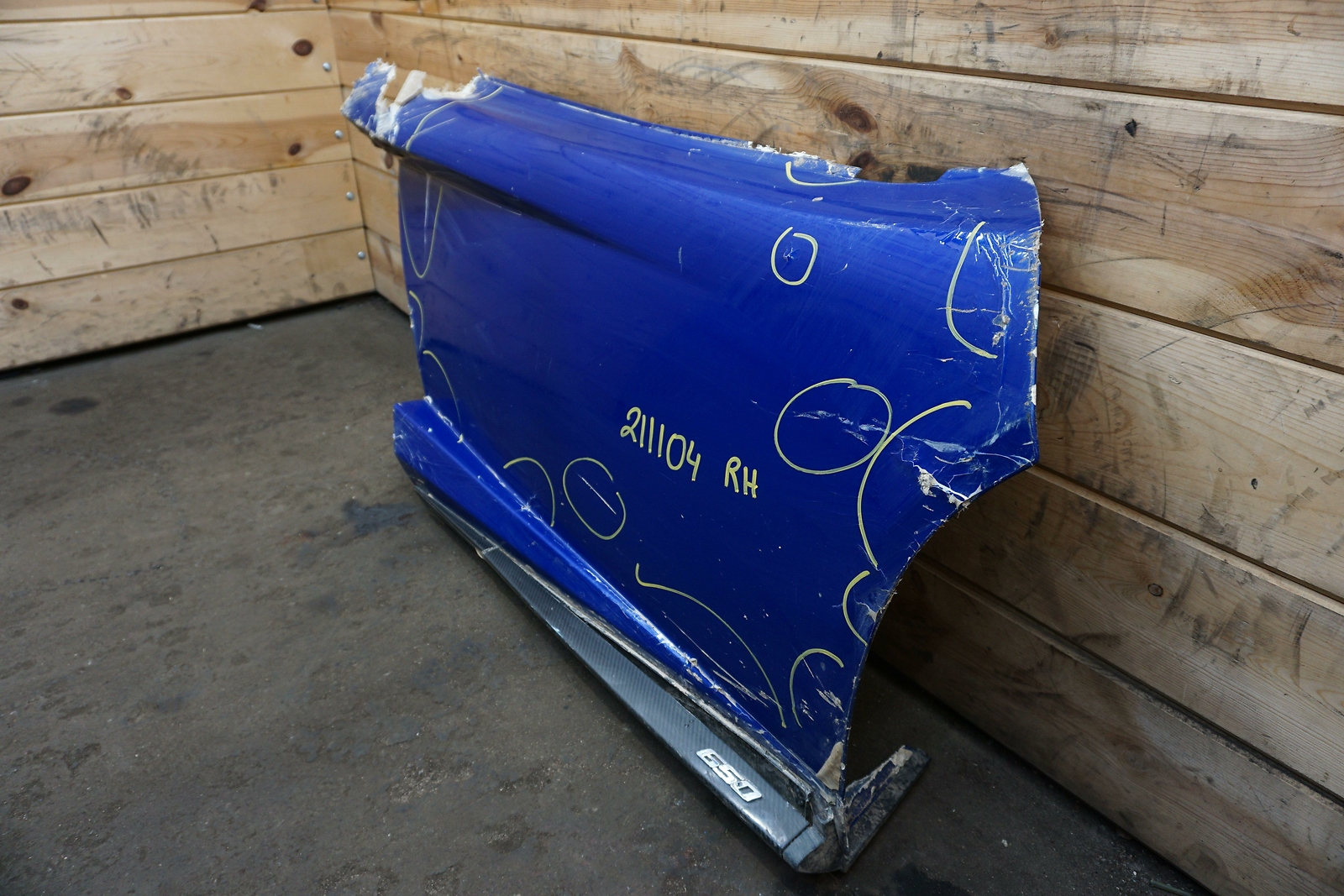 Front Right Passenger Door Outer Fiberglass Shell Aurora Blue McLaren 650s *Note