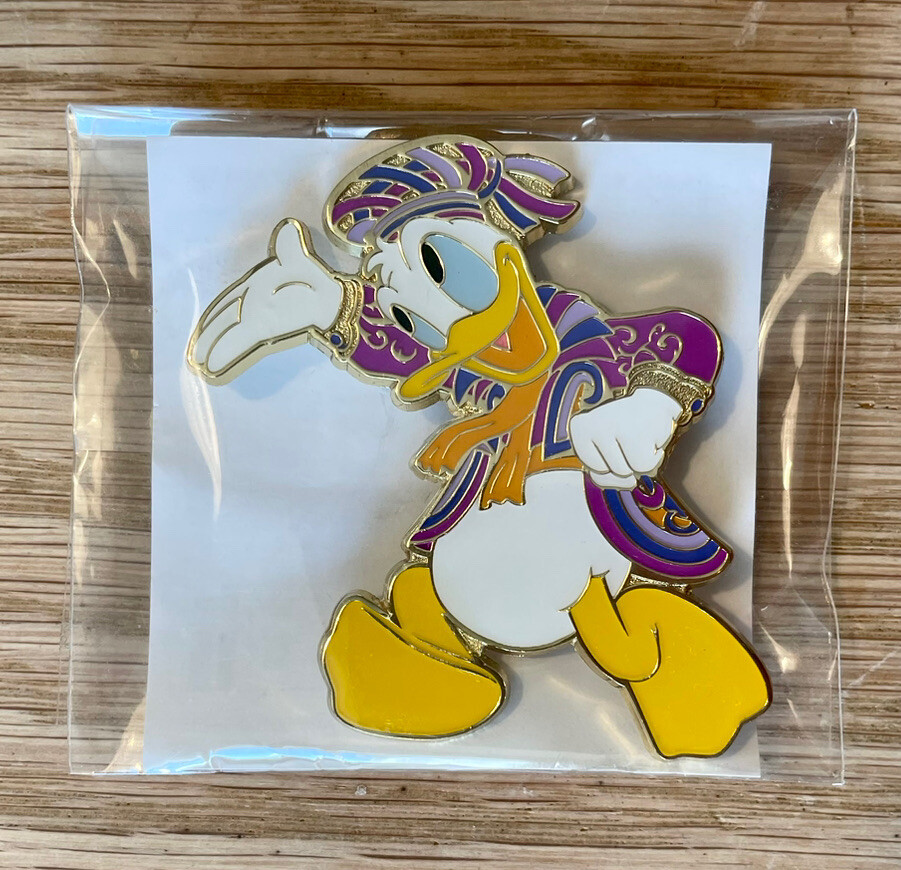 【limited edition】Tokyo Disney Resort 35th anniversary Donald's lanyard