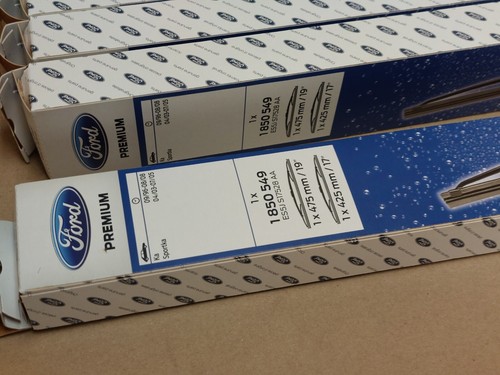 Ford Ka Front Windshield Wiper Blade Kit X5 Mk1 1996–2008 1850549 Genuine New - Picture 4 of 8