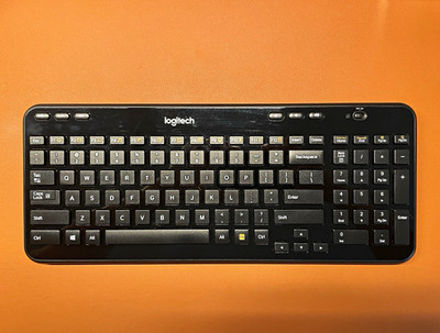 Logitech K360 Wireless Compact Keyboard Black QWERTY English Multimedia