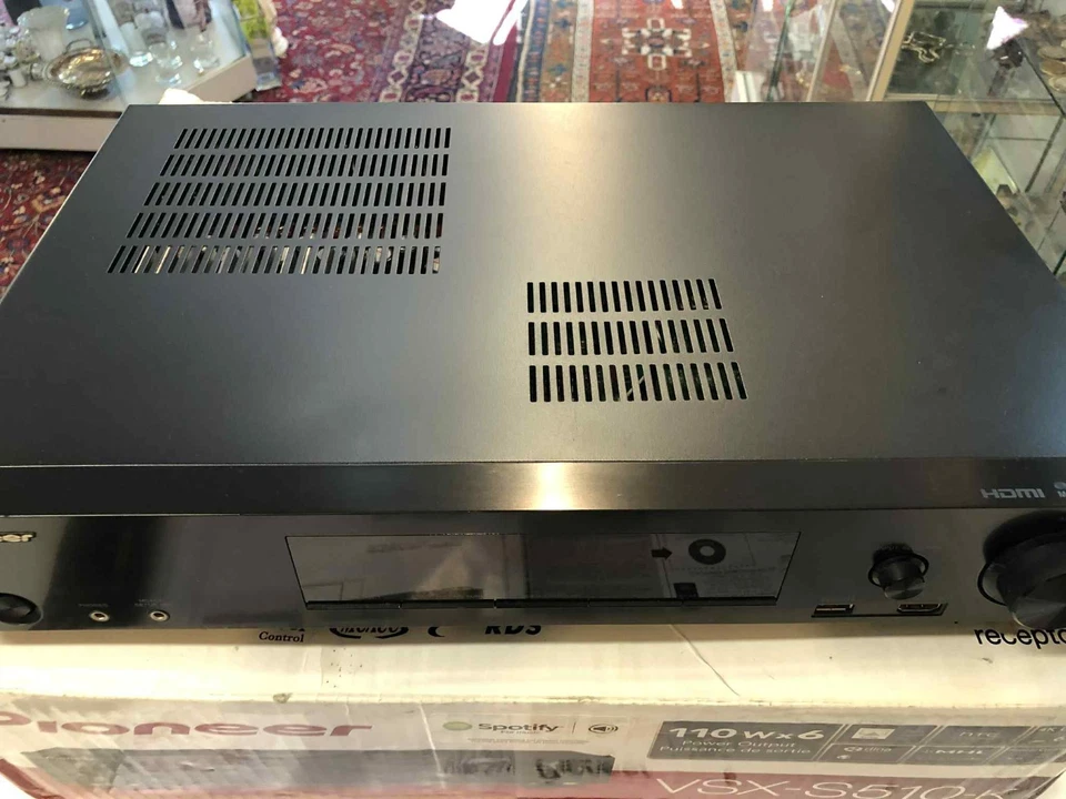 Pioneer VSX-S510-K 6.1 A/V Receiver 4k HDMI USB Internet Radio Tuner . - Bild 3 von 4
