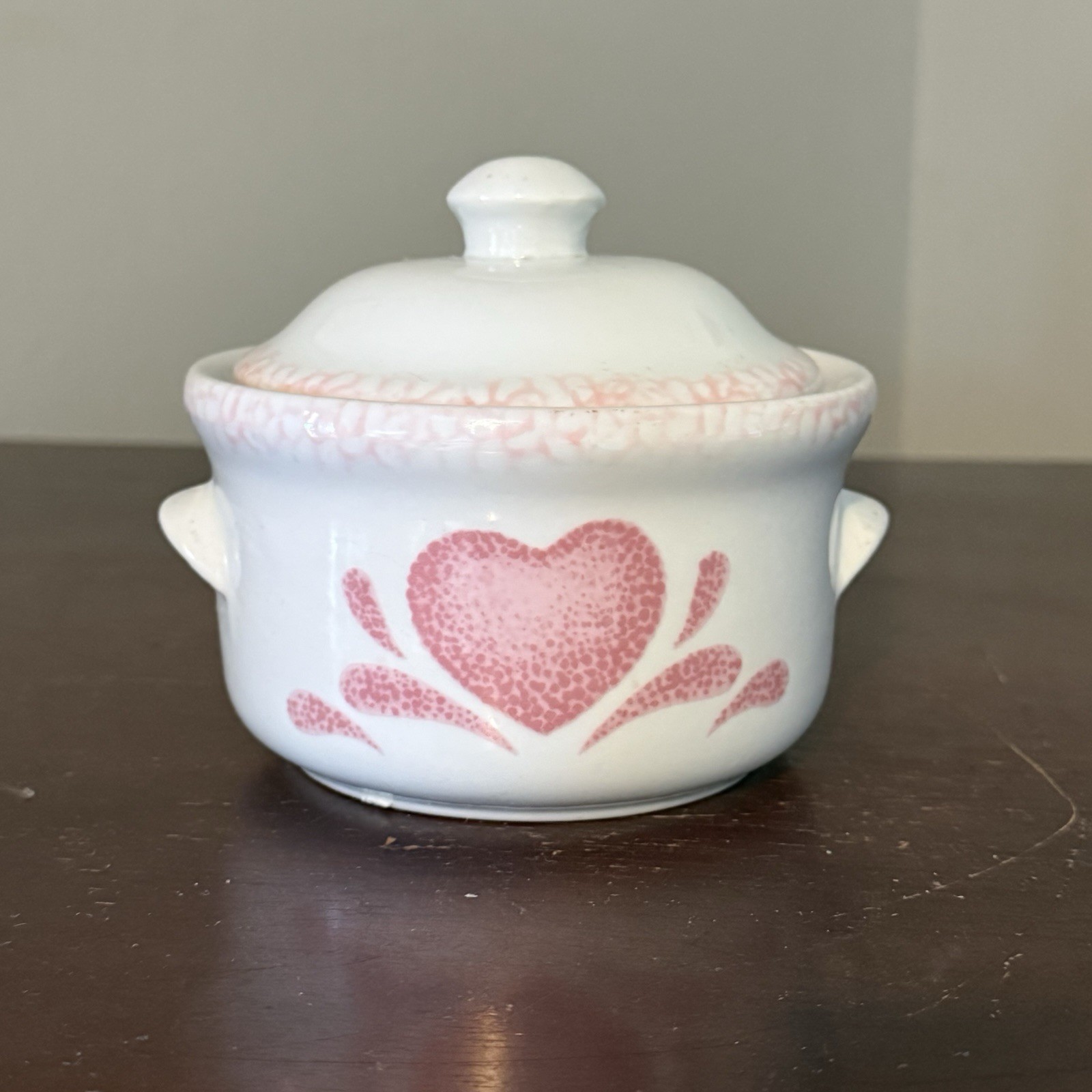 Vintage Stoneware Covered Small Serving Casserole Dish Bowl Pink Heart Design