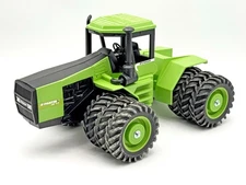 1/16 Steiger Panther CP-1400 Tractor w Triples 1995 Heritage Scale Models