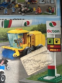 LEGO CITY 60132 Service Station. Open Damaged Box. Sealed Bags. Complete.